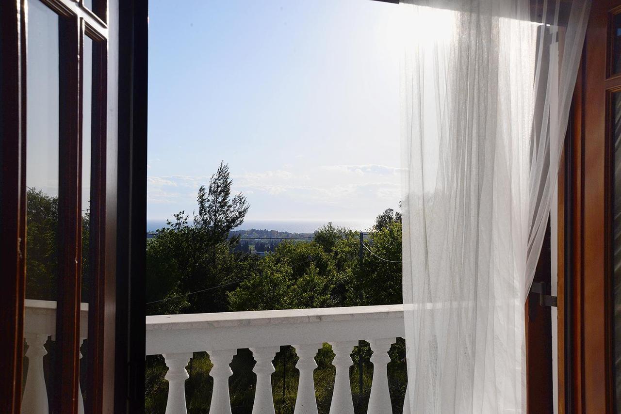 Villa Ktima Marmaro Epanomí Exterior foto